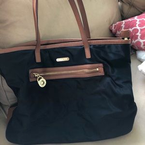 Michael kohrs shoulder bag